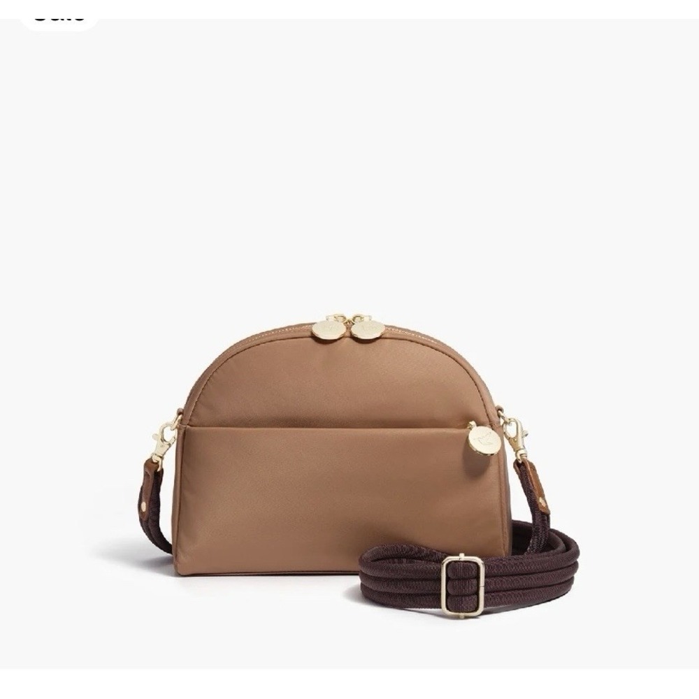 Lo & Sons Nouvelle Crossbody Bag Dark Tan/Gold Hardware Adjustable Strap Nylon
